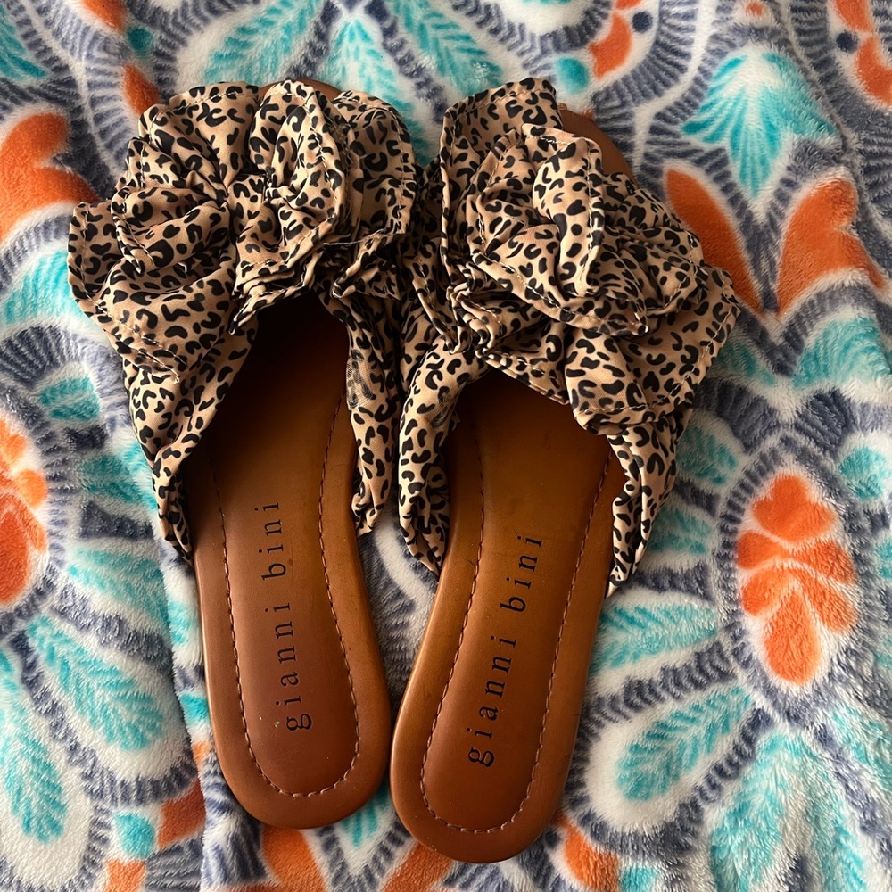 Cheetah sandal’s